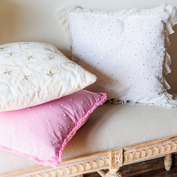Pure Elegance Sheating Cushion Cover