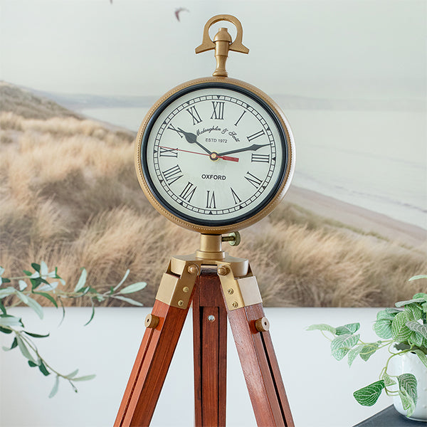 Tripod Clock