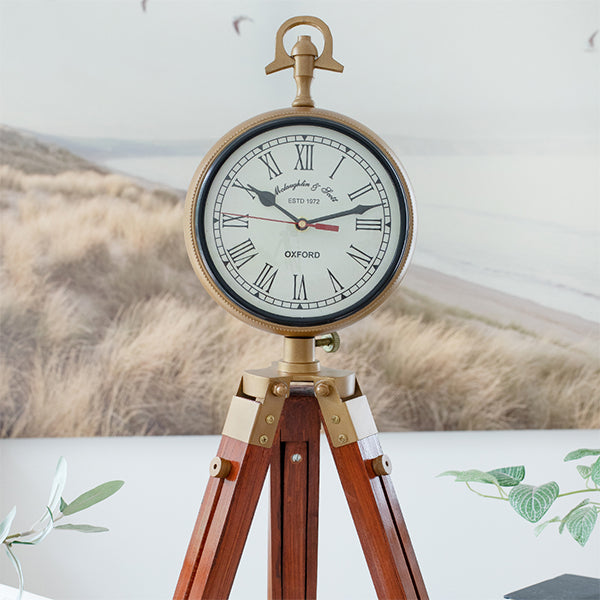 Tripod Clock