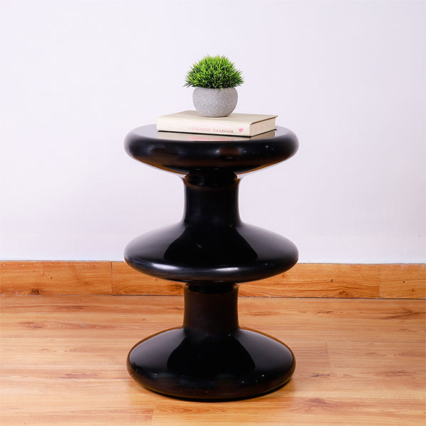 Round Table