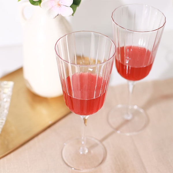Etched wine glasses (Set of 4)