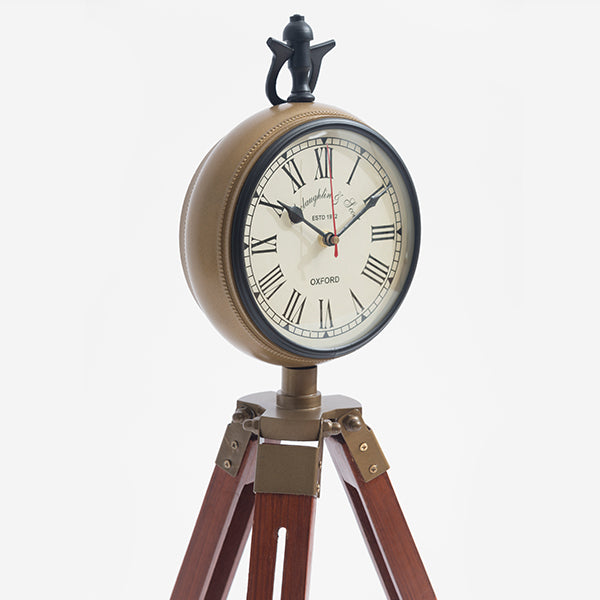 Tripod Clock