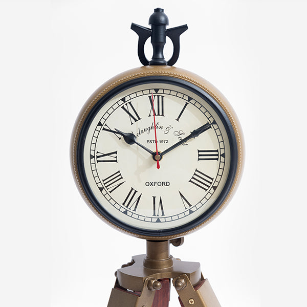 Tripod Clock