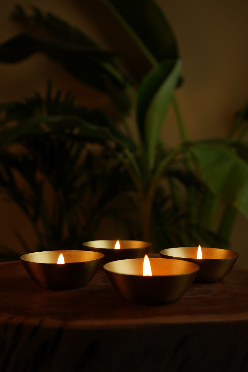 Plain Diya (Set of 4)