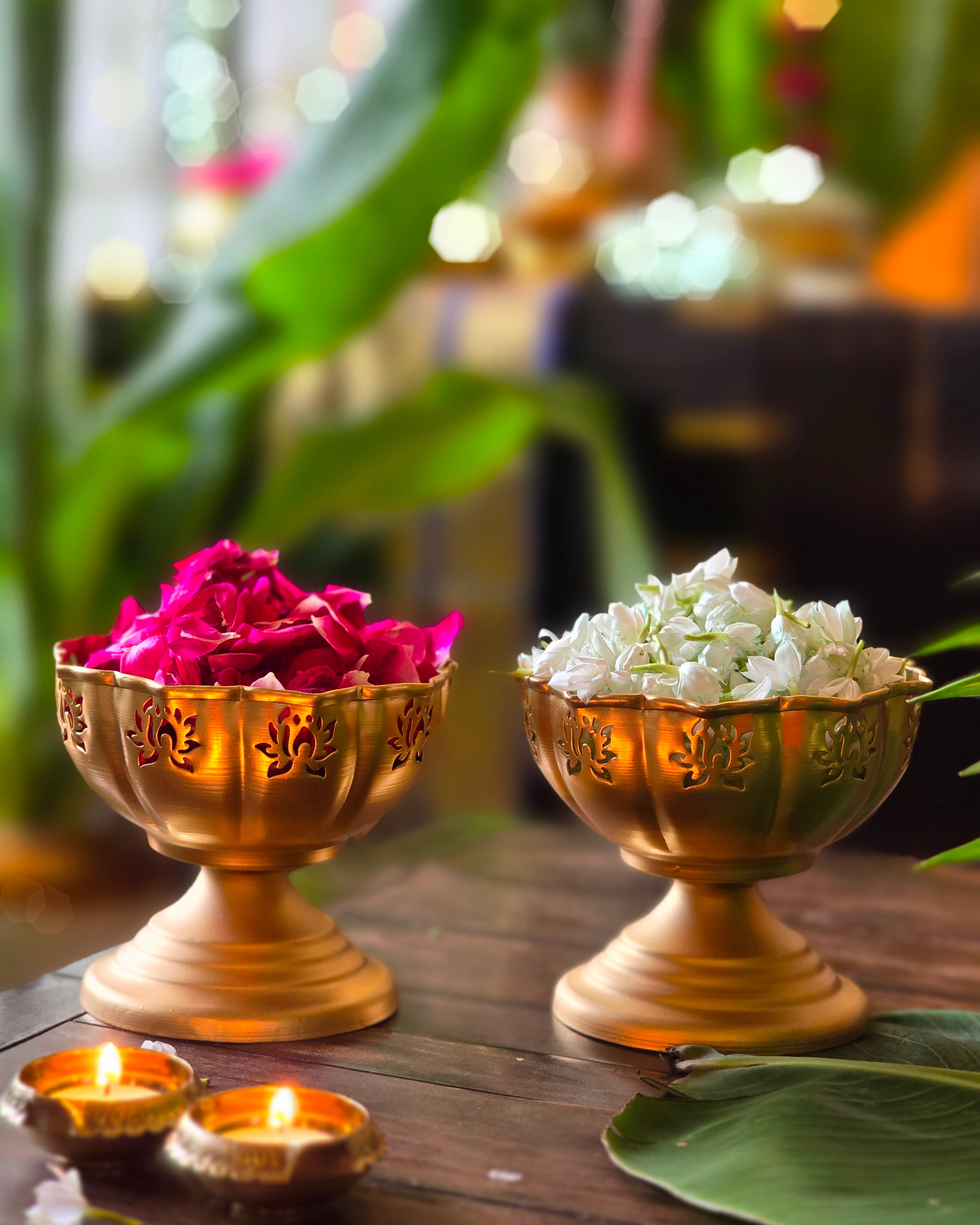 Golden Petal Urli - Set of 2