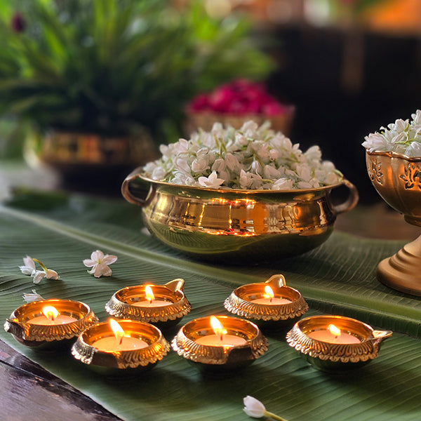 Kuber Diya (Set of 6)